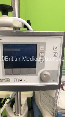 Drager Caleo Infant Incubator Software Version 2.11 with Mattress (Powers Up) * SN ASAK-0007 * - 3