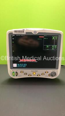 GE Dash 5000 Patient Monitor with BP1/3, BP2/4, SPO2, Temp/Co, NBP and ECG Options (Powers Up)