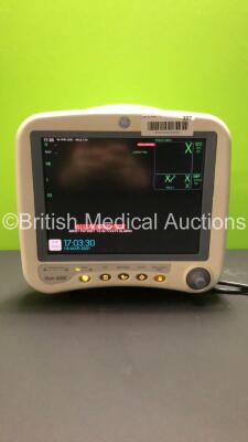 GE Dash 4000 Patient Monitor with CO2, SPO2, Temp/Co, NBP and ECG Options (Powers Up)