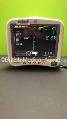 GE Dash 4000 Patient Monitor with BP1/3, BP2/4, SPO2, Temp/Co, NBP, CO2 and ECG Options (Powers Up)