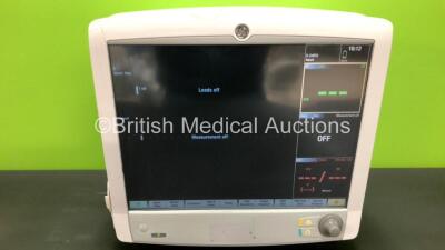 GE Carescape B650 Touch Screen Patient Monitor *Mfd - 08/2013* with 1 x GE E-PSMP-01 Module *Mfd 07/2013* (Powers Up with Some Damage to Casing - See Photo) *SEW1331757576HA / 7000356* - 2
