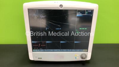 GE Carescape B650 Touch Screen Patient Monitor *Mfd - 02/2013* with 1 x GE E-PSMP-01 Module *Mfd 07/2013* (Powers Up with Cracked/Damaged Screen - See Photos) *SEW13099367HA / 7002166*