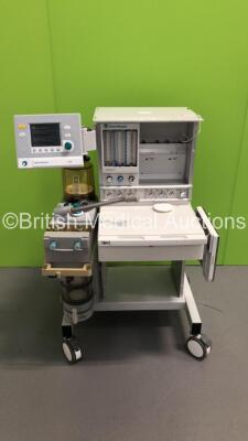 Datex-Ohmeda Aestiva/5 Anaesthesia Machine with Datex-Ohmeda 7100 Ventilator Software Version 1.3 with Absorber,Oxygen Mixer,Bellows and Hoses (Powers Up)