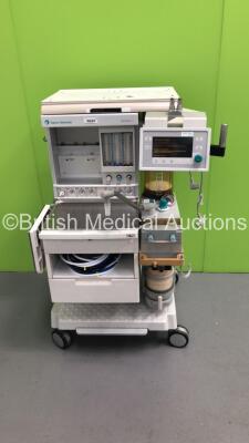 Datex-Ohmeda Aestiva/5 Anaesthesia Machine with Datex-Ohmeda Aestiva 7900 SmartVent Software Version 4.8 PSVPro,Absorber,Bellows,Hoses and Oxygen Mixer (Powers Up)