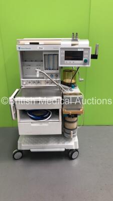 Datex-Ohmeda Aestiva/5 Anaesthesia Machine with Datex-Ohmeda Aestiva 7900 SmartVent Software Version 4.8 PSVPro,Absorber,Bellows,Hoses and Oxygen Mixer (Powers Up)