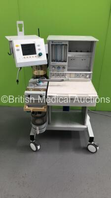 Datex-Ohmeda Aestiva/5 Anaesthesia Machine with Datex-Ohmeda 7100 Ventilator Software Version 2.0, Bellows, Absorber and Hoses (Powers Up - Incomplete - See Pictures)