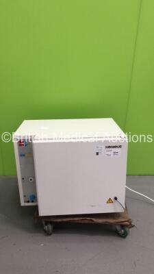 Kendro Laboratory Products Heraeus BB 6060 Incubator (Powers Up) * Skate Not Included *