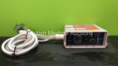 pneuPAC transPAC 2D Ventilator with Hose