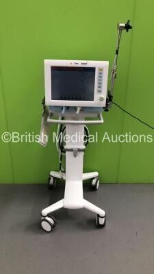 Drager Evita XL Ventilator Ref 8414900-29 Version 7.05 - Running Hours 60964 with Hoses on Stand (Powers Up) * SN ARYK-0112 * * Mfd 2007 *