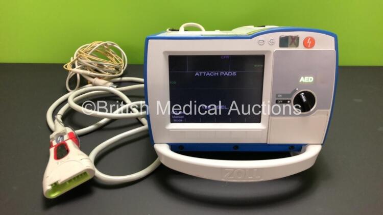 Zoll R Series Plus Defibrillator with Pacer, ECG and Printer Options, 3 Lead ECG Lead, 1 x Battery (Powers Up) *KIFM4222 / AF13JO32203*