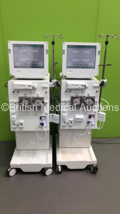 2 x B.Braun Dialog + Dialysis Machines Software Version 8.28 - Running Hours 47395 / 40240 (Both Power Up) * SN 91683 / 28982 *