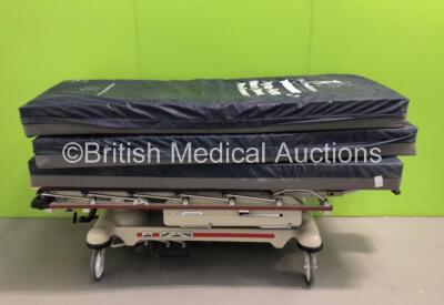 Stryker Hydraulic Patient Transport Trolley with 4 x Mattresses (1 x Mattress Missing Cover - Hydraulics Tested Working)