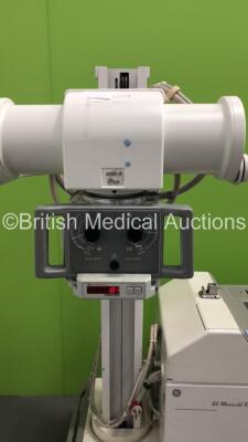 GE AMX 4 Plus Mobile X-Ray Unit Model No 2275938 (Powers Up with Donor Key - Key Not Included) *S/N 1010640WK8* **Mfd 01/2007* *General Marks and Scuffs to Trims* - 2