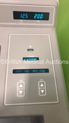 GE AMX 4 Plus Mobile X-Ray Unit Model No 2275938 (Powers Up with Donor Key - Key Not Included) *S/N 1010640WK8* **Mfd 01/2007* *General Marks and Scuffs to Trims* - 4