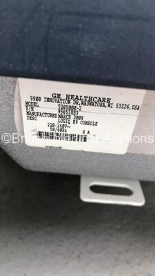 GE Logiq E9 Flat Screen Ultrasound Scanner Model No 5205000-2 *S/N 95855US3* **Mfd 03/2009** Software Version R2.0.4 with 4 x Transducers / Probes (ML6-15-D Ref 5199103 *Mfd 02/2009* / 9L-D Ref 5194432 *Mfd 02/2009* / C1-5 Ref 5261135 *Mfd 09/2011* and IC - 24