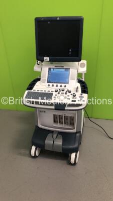 GE Logiq E9 Flat Screen Ultrasound Scanner Ref 5205000-7 *S/N 126055US3* **Mfd 03/2014** Software Version R4 Software Revision 3.0 (Powers Up - Keyboard will Not Lock in Parked Position)