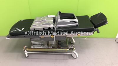 Anetic Aid QA4 Day Surgery System with Cushions (Powers Up - Missing Trims - Only Up/Down Function Working) *S/N 54720060630* - 2