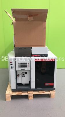 Varian SpectrAA 220FS Atomic Absorption Spectrometer with Varian UltrAA Unit (Unable to Power Test Due to 3 Pin Power Supply) *S/N EL03015746*