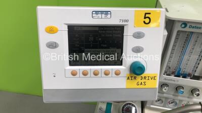 Datex-Ohmeda Aestiva/5 Anaesthesia Machine with Datex-Ohmeda 7100 Ventilator Software Version 1.4 with Bellows, Absorber and Hoses (Powers Up) - 5
