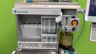 Datex-Ohmeda Aestiva/5 Anaesthesia Machine with Datex-Ohmeda with SmartVent Software Version 3.5, Oxygen Mixer, Absorber, Bellows, Hoses, Datex-Ohmeda B650 Patient Monitor, Datex-Ohmeda Module Rack with MultiParameter Module Including NIBP, P1, P2, T1, T2 - 5