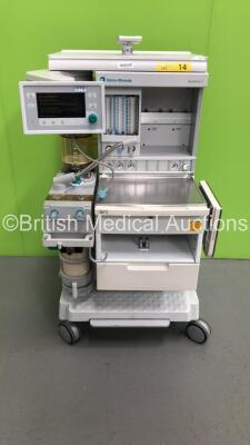 Datex-Ohmeda Aestiva/5 Anaesthesia Machine with Datex-Ohmeda 7900 SmartVent Software Version 4.8PSVPro, Oxygen Mixer, Bellows, Absorber and Hoses (Powers Up)