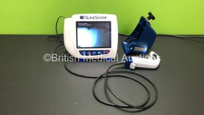 Glidescope Cobalt AVL Monitor with Handpiece and Power Supply (Powers Up)