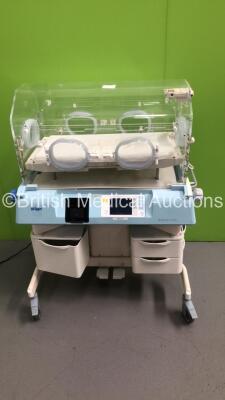 Drager Isolette 8000 Infant Incubator Version 4.00 with Mattress (Powers Up)