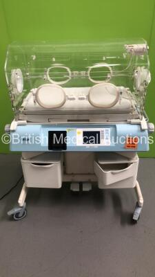 Drager Isolette 8000 Infant Incubator Version 4.00 with Mattress (Powers Up)