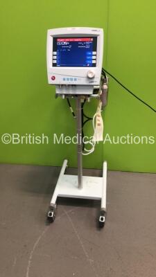 Hamilton Medical Raphael XTC Ventilator Version 3.3CX/3.3CX7 on Stand with Hoses (Powers Up) * Mfd 2009 * * SN 12041 *