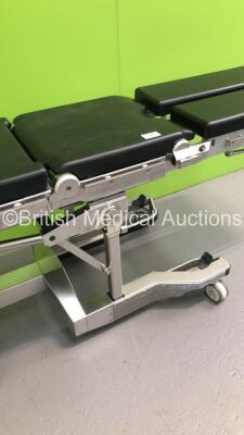 Maquet 1145.60A0 Manual Operating Table with Cushions and Attachments - 3