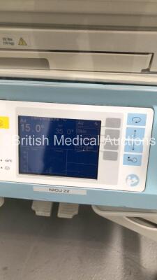 Drager Isolette 8000 Infant Incubator Version 4.00 with Mattress (Powers Up) - 3