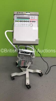 Carefusion LTV 1000 Ventilator on Stand with Hoses and Charging Pack (Powers Up) *S/N A49157* **Mfd 06/2011**