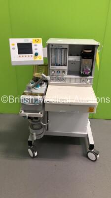 Datex-Ohmeda Aestiva/5 Anaesthesia Machine with Datex-Ohmeda 7100 Ventilator Software Version 1.4,Ohmeda Isotec 4 Vaporizer,Absorber,Bellows,Oxygen Mixer and Hoses (Powers Up) * SN AMVL00510 *