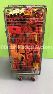 Large Cage of Mixed Ferno Frac-Immobilisers and Frac-Straps (Cage Not Included)