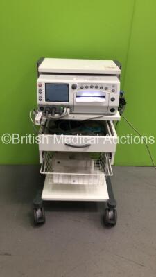 GE 250cx Series Fetal Monitor with 2 x US Transducers, 1 x Toco Transducer, 1 x FECG/MEG Lead, SPO2 Finger Sensor, 1 x NIBP Hose and Cuff (Powers Up)