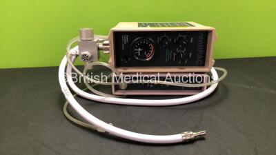 Pneupac ventiPAC Anaesthetic Ventilator with 1 x Pneupac ventiPAC 51 alarmPAC (Powers Up)