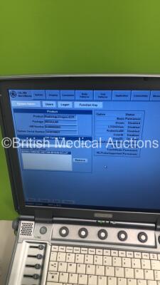 GE Logiq e Portable Ultrasound Scanner Ref 5322678 *S/N 141073WX7* **Mfd 03/2010** Software Version R5.2.2 with 1 x Transducer / Probe (12L-RS Ref 5141337 *Mfd 11/2015**) on GE Mobile Cart (Powers Up) - 6