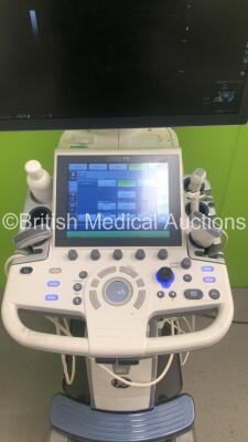 GE Logiq P9 Flat Screen Ultrasound Scanner Ref 5641037 *S/N 298543SU0* **Mfd 07/2015** Software Version R1 Software Revision 0.1 with 4 x Transducers / Probes (L8-18i-RS Ref 5393197 *Mfd 06/2015* / ML6-15-RS Ref 5428942 *Mfd 07/2015* / C1-5-RS Ref 5384874 - 3