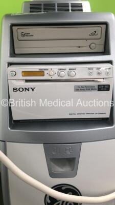 GE Logiq P9 Flat Screen Ultrasound Scanner Ref 5641037 *S/N 298543SU0* **Mfd 07/2015** Software Version R1 Software Revision 0.1 with 4 x Transducers / Probes (L8-18i-RS Ref 5393197 *Mfd 06/2015* / ML6-15-RS Ref 5428942 *Mfd 07/2015* / C1-5-RS Ref 5384874 - 16