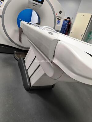 GE EVO CT Table *Mfd - Feb 2020* Model - 5122080-12 *OEM Deinstalled from a Working Clinical Environment *Table Only, Scanner Not Included* **CM4GT2000107HM** - 9