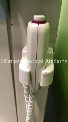 GE AMX 4 Plus Mobile X-Ray Model 2236420 with Exposure Hand Trigger and Key (Powers Up with Key-Key Included) * SN 554390WK5 * * Mfd Feb 2000 * - 5