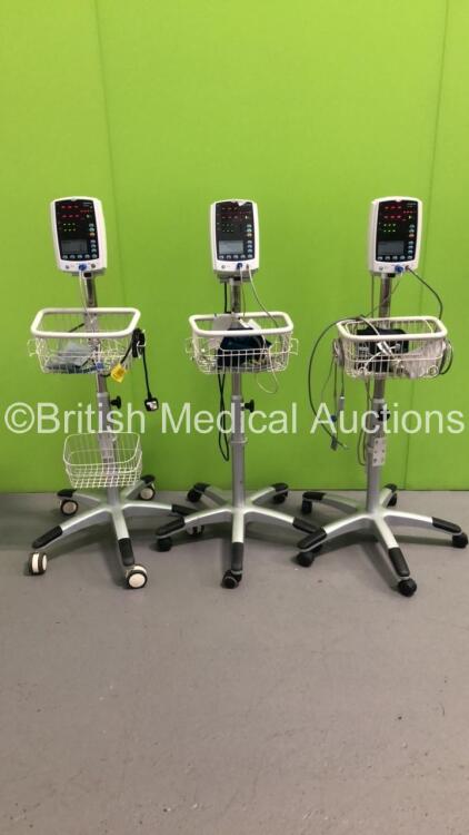 3 x Mindray VS-800 Patient Monitors on Stands with 3 x SpO2 Finger Sensors,2 x BP Hoses and 3 x BP Cuffs (All Power Up)