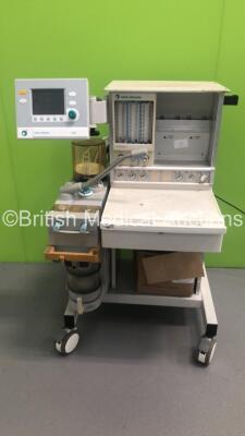 Datex-Ohmeda Aestiva/5 Anaesthesia Machine with Datex-Ohmeda 7100 Ventilator Software Version 2.0,Absorber,Bellows,Oxygen Mixer and Hoses (Powers Up)