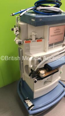 Drager Primus Anaesthesia Machine Ref 8603800-30 Software Version 4.53.00 - Running Hours Mixer 73835 Ventilator 13947 with Hoses (Powers Up-Rear Door Latch Broken) * SN ARWM-0088 * * Mfd 2005 * - 8