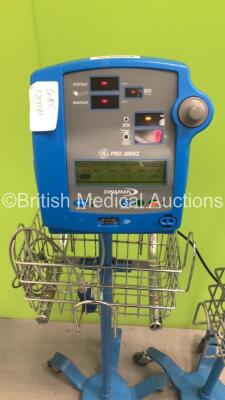 1 x GE ProCare Patient Monitor on Stand with 1 x SpO2 Finger Sensor and 1 x GE Dinamap Pro 300V2 Patient Monitor on Stand with 1 x SpO2 Finger Sensor (1 x Powers Up,1 x No Power) * SN AAX0618000SA / 2019194 * - 2