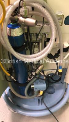 Drager Primus Anaesthesia Machine Ref 8603800-63 Software Version 4.53.00 - Running Hours Mixer 90094 Ventilator 12364 with Hoses (Powers Up) * SN ARXA-0224 * * Mfd 2006 * - 8