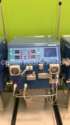 3 x Gambro AK 200 S Dialysis Machines Version 11.11 (All Power Up) * SN 15746 / 16886 * - 3