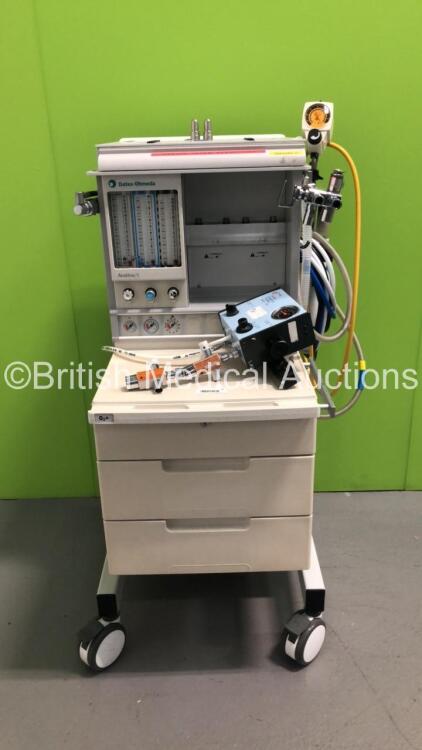 Datex-Ohmeda Aestiva/5 Induction Anaesthesia Machine with InterMed Penlon Nuffield Anaesthesia Ventilator Series 200,Newton Paediatric Valve.Regulator and Hoses
