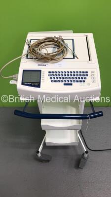 Mortara Instrument ELI 250 ECG Machine on Stand with 1 x 10-Lead ECG Lead (Powers Up) * SN 108370004706 *