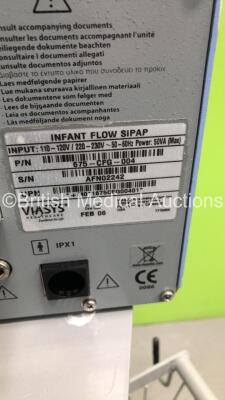 CareFusion Infant Flow SiPAP Part Number 675-CFG-004 on Stand with Hoses (Powers Up) * Mfd 2006 * - 3
